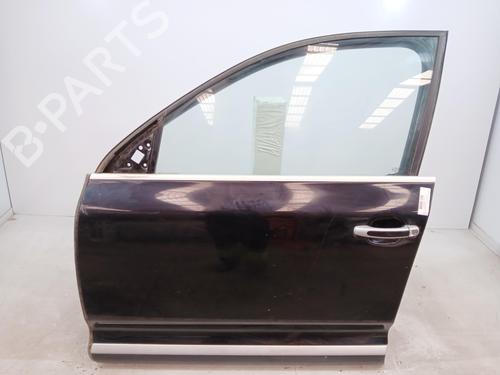 Used Left front door PORSCHE CAYENNE (9PA) [2002-2010]  26955089