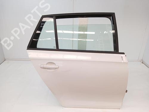 Used Right rear door Right rear door 37032862 37032862