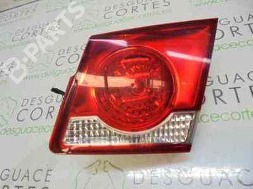 Used Right tailgate light Right tailgate light CHEVROLET CRUZE (J300) 1.6 (124 hp) 10253421 10253421