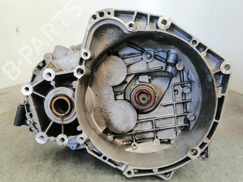Used Gearbox Gearbox OPEL VECTRA C GTS (Z02) 1.9 CDTI (F68) (150 hp) 35792325 35792325