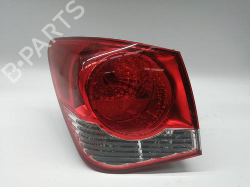 Used Left taillight CHEVROLET CRUZE (J300) [2009-2025]  30635299