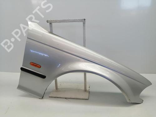 Used Right front fenders Right front fenders BMW 3 (E46) 316 i (105 hp) 33698164 33698164