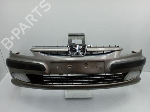 Used Front bumper PEUGEOT 607 (9D, 9U) 2.2 HDi (133 hp) 17153320