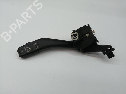 Używane Przełącznik świateł SEAT LEON (1P1) [2005-2013]  32311875