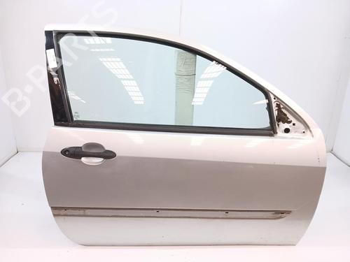Porta frente direita Porta frente direita FORD FOCUS I (DAW, DBW) 1.8 TDCi (100 hp) 30638070 30638070