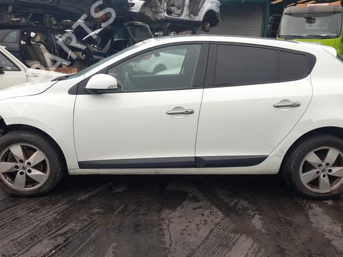 Throttle body RENAULT MEGANE III Hatchback (BZ0/1_, B3_) 1.9 dCi (BZ0N, BZ0J) | BP17076057M82