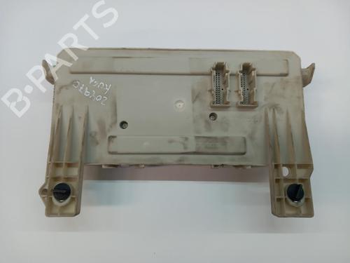 Fuse box FORD KUGA I 2.5 4x4 | BP32528028E1