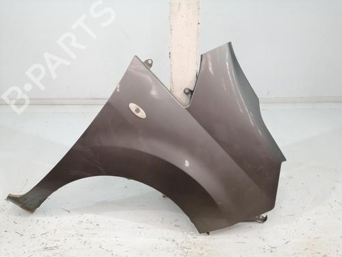 Used Right front fenders NISSAN NV200 / EVALIA Bus 1.5 dCi 90 (M20, M20M) (90 hp) 28813949