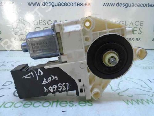 Rudehejsemotor forskærm venstre PEUGEOT 407 (6D_) 1.6 HDi 110 (6D9HZC, 6D9HYC) (109 hp) 5463675