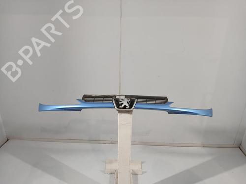 Used Grille PEUGEOT 206 Hatchback (2A/C) 1.9 D (69 hp) 31167485