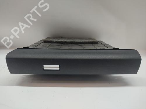 Used Glove box CITROËN C4 III (BA_, BB_, BC_) [2020-2025]  31071893