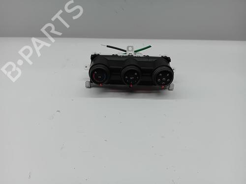 climate-control-renault-clio-v-b7_-2019-37030308 main image