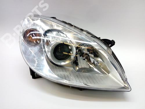 Used Right headlight Right headlight MERCEDES-BENZ B-CLASS Sports Tourer (W245) B 180 CDI (245.207) (109 hp) 10539917 10539917