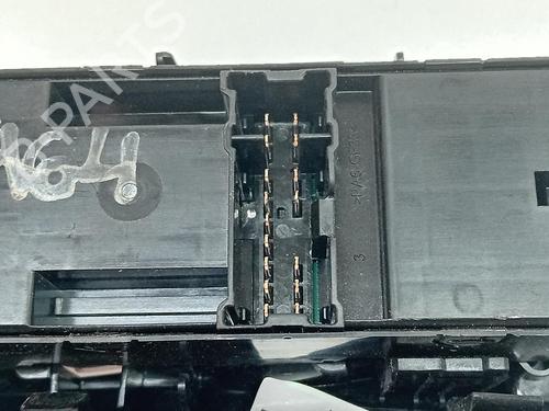 Left front window switch NISSAN JUKE (F16_) | BP38470609I27 - Image 2