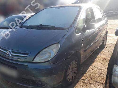 Right headlight CITROËN XSARA PICASSO (N68) 1.6 16V | BP30100125C29