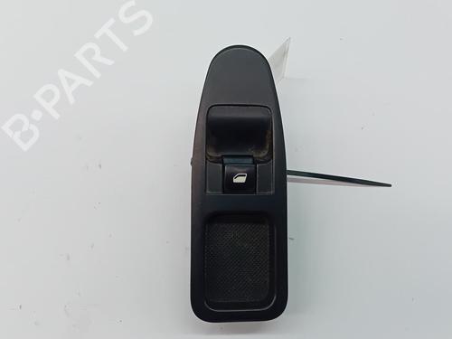 Mando elevalunas delantera derecho Mando elevalunas delantera derecho PEUGEOT EXPERT Van (VF3A_, VF3U_, VF3X_) 1.6 HDi 90 8V (90 hp) 36869405 36869405