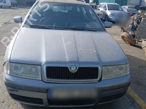 Recambios SKODA OCTAVIA I Combi (1U5) 1.9 TDI 4x4 4823036