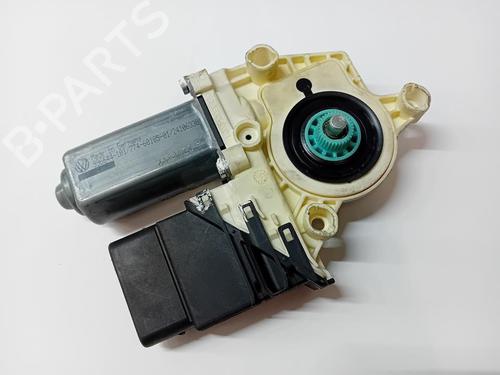 Used Right rear window motor Right rear window motor SKODA OCTAVIA II (1Z3) 1.9 TDI (105 hp) 36319634 36319634