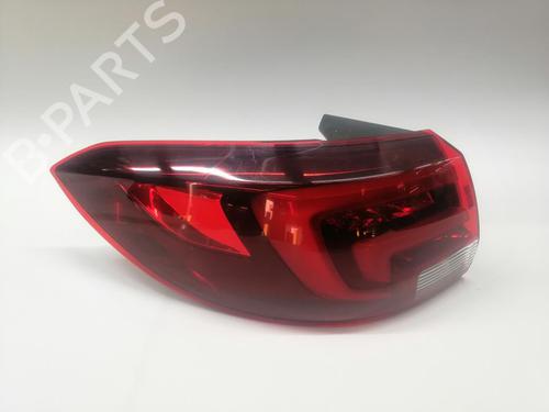 Venstre baglygte OPEL ASTRA K Sports Tourer (B16) 1.6 CDTi (35) (136 hp) 30672421