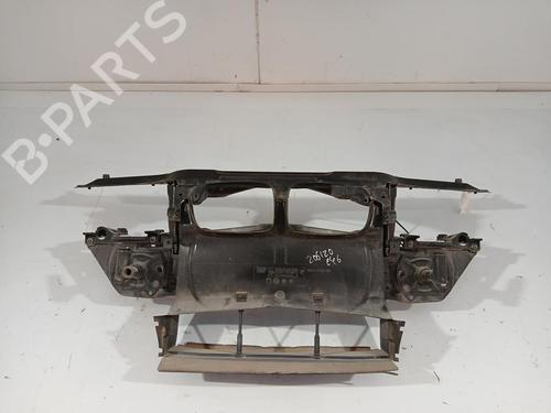 Frontplade/Frontkurv BMW 3 (E46) 318 i (143 hp) 31131759