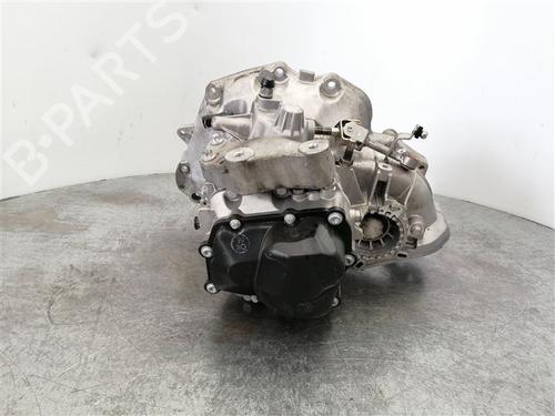 Gearbox OPEL CORSA E (X15) 1.4 (08, 68) | BP17519111M3 - Image 2