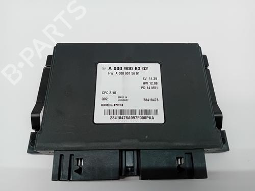 Used Electronic module MERCEDES-BENZ GLA-CLASS (X156) GLA 200 CDI / d (156.908) (136 hp) 18820934