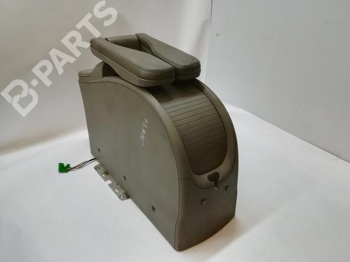 Used Armrest / Center console Armrest / Center console RENAULT GRAND SCÉNIC II (JM0/1_) 1.9 dCi (JM0G, JM12, JM1G, JM2C) (120 hp) 11175531 11175531