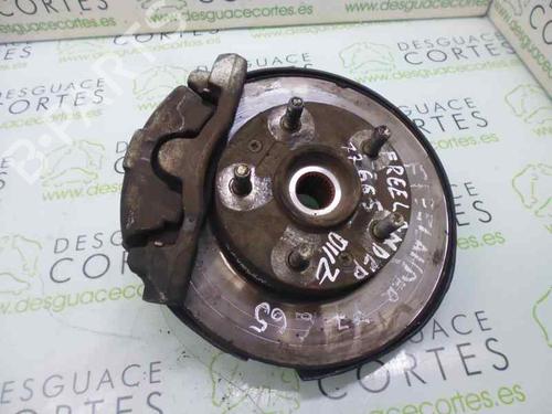 Used Left front steering knuckle LAND ROVER FREELANDER I (L314) 2.0 DI 4x4 (98 hp) 5451684