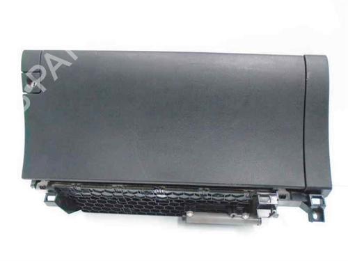 Used Glove box Glove box 5835950 5835950