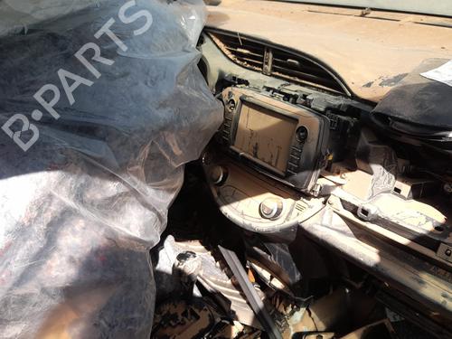 Rear left window mechanism TOYOTA YARIS (_P13_) 1.5 Hybrid (NHP130_, NHP130) | BP19580741C24 
