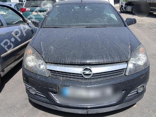 Gebruikte OPEL ASTRA H TwinTop (A04)    4773420 Onderdelen