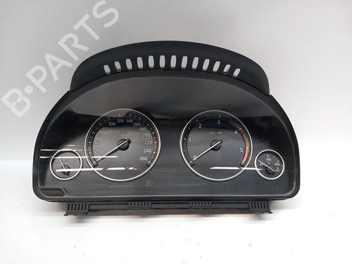 Used Instrument cluster Instrument cluster BMW 5 (F10) 520 d (184 hp) 35905190 35905190