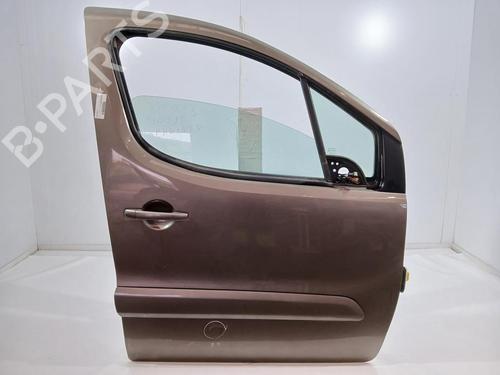 Used Right front door Right front door 37476852 37476852