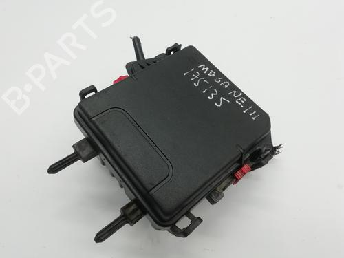 Fuse box RENAULT MEGANE III Hatchback (BZ0/1_, B3_) 1.6 16V (BZ0H) | BP12517361E1