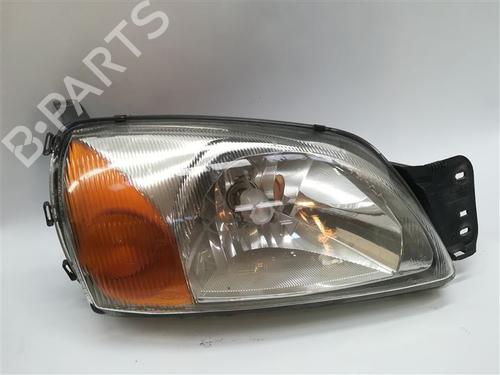 Used Right headlight Right headlight FORD FIESTA Hatchback Van (JV_) D 1.8 (60 hp) 11835274 11835274