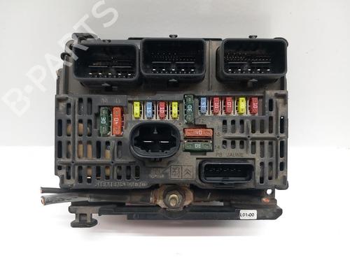 Used Fuse box Fuse box 38541145 38541145