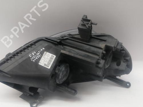 Left headlight OPEL ZAFIRA / ZAFIRA FAMILY B (A05) 1.7 CDTI (M75) | BP30175208C28