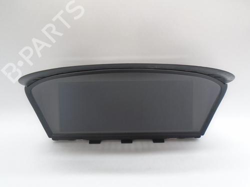 Used Display monitor BMW 3 (E90) 330 d (245 hp) 8266941