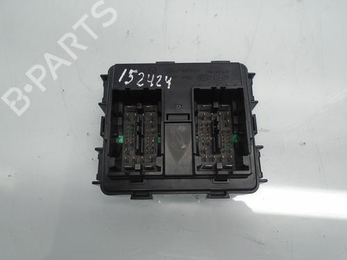 Used Fuse box KIA SPORTAGE IV (QL, QLE) 1.7 CRDi (116 hp) 7240964