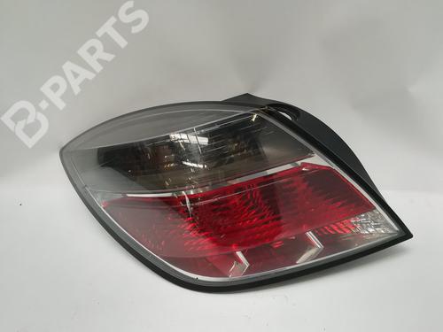 Used Left taillight Left taillight OPEL ASTRA H GTC (A04) 1.9 CDTi 16V (L08) (120 hp) 11051093 11051093
