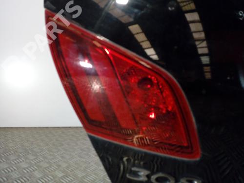Used Left tailgate light Left tailgate light PEUGEOT 308 II (LB_, LP_, LW_, LH_, L3_) 1.6 HDi / BlueHDi 115 (115 hp) 10059135 10059135