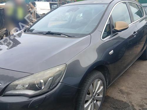 Hattehylde OPEL ASTRA J (P10)  | BP31696877C85 