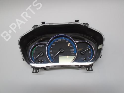 Used Instrument cluster TOYOTA YARIS (_P13_) 1.5 Hybrid (NHP130_, NHP130) (101 hp) 8682245