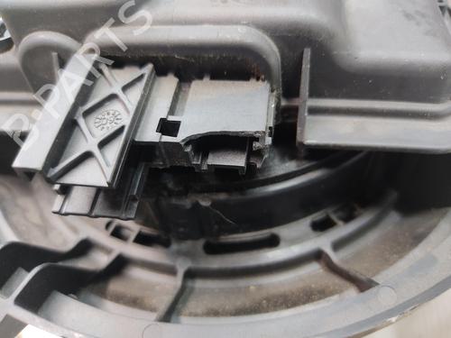 Heater blower motor MERCEDES-BENZ M-CLASS (W164) ML 280 CDI 4-matic (164.120) | BP21185042M62 
