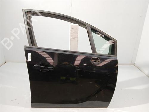 right-front-door-opel-meriva-b-mpv-s10-2010-2011-2012-2013-2014-2015-2016-2017-31332422 main image