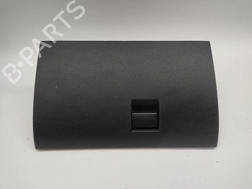 Used Glove box Glove box 37181939 37181939