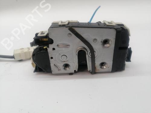 Used Front left lock MERCEDES-BENZ GLA-CLASS (X156) GLA 200 CDI / d (156.908) (136 hp) 29855873