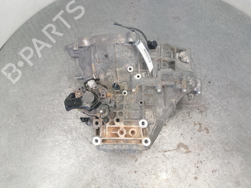 Getriebe für KIA CARENS IV 1.7 CRDi (116 hp) 29608622