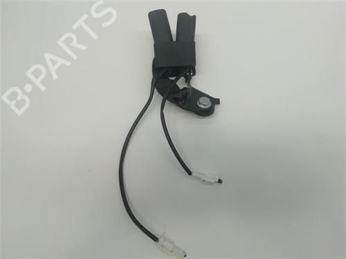 Used Seat buckle Seat buckle RENAULT KADJAR (HA_, HL_) 1.3 TCe 140 (HLNB, HLN1) (140 hp) 14028460 14028460