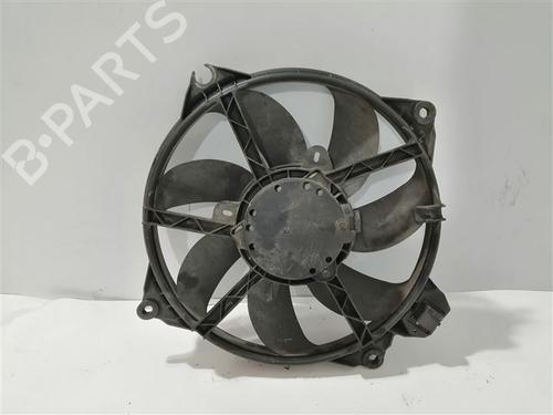 Used Radiator fan Radiator fan RENAULT SCÉNIC III (JZ0/1_) 1.9 dCi (JZ0J, JZ1J, JZ1K, JZ1S) (131 hp) 13482716 13482716